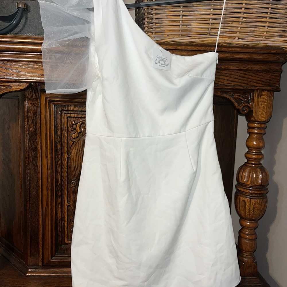 TCEC White One-Shoulder Mini Dress with Sheer Puff Sleeve NEW!